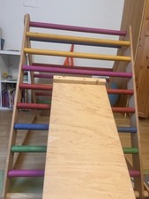 Rinagym Klettergerüst Kinder Holz mit Rutsche Indoor – stabil & vielseitig