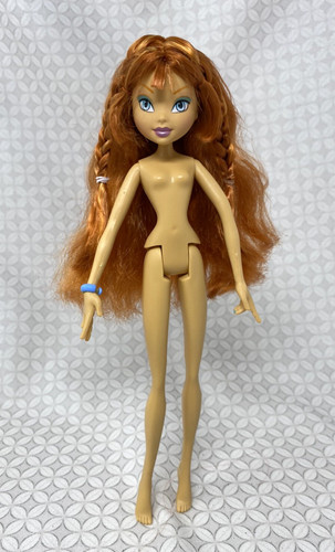 Mattel winx club bloom - mattel, beach