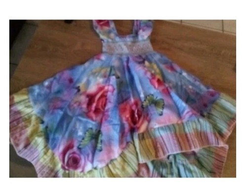 Niedliches mädchenkleid - niedliches,