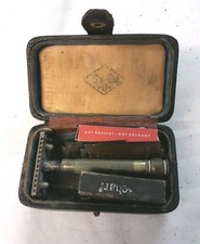 Alter Rasierapparat Nassrasierer Be Be, Mit Zubehör und Etui 