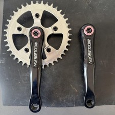 MIDDLEBURN STRIDSLAND Set