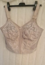 Triumph Mieder Long BH 95 C Haut