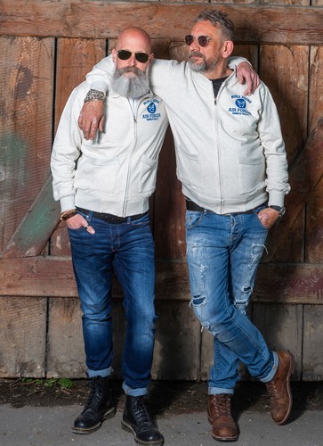Noble house herren - noble,
