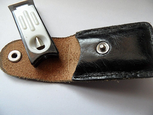 Kleiner zigarrenschneider mit - kleiner, zigarrenschneider.mit