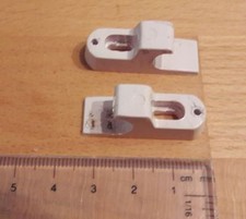 Gegenstück Schrankklappen für Scharnier - 1 Paar –  Oldtimer Wohnwagen 