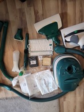 Vorwerk Tiger 260 mit viel Zubehör