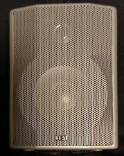 Ein ELAC Cinema 1 Sat