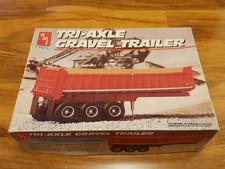 AMT ERTL Tri-Axle Gravel