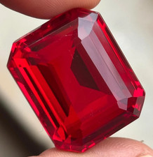 AAA+++ Großer roter Rubin