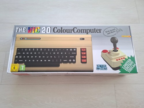 The vic c64 maxi - 20, |