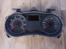 Tacho Renault Clio III 1,6 16V 88 PS, OE-Nr: 8200316824--F