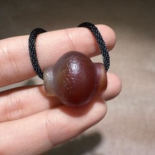 Amulett-Kette aus Nepal mit seltenem Fundachat aus der Wüste Gobi