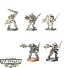 Space Marines - 5 x Scouts