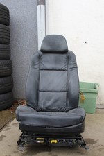 FAHRERSITZ vorne links