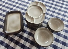 Hochwertiges Fonduegeschirr aus Steingut