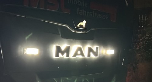 Man tg3 tgx - man, frontbuchstaben