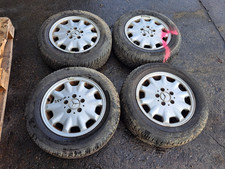 Mercedes-Benz E-Klasse W210 1