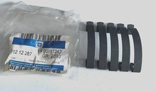 NEW 5x Retaining Springs