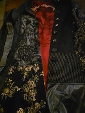 Desigual Mantel, Ein Traum in