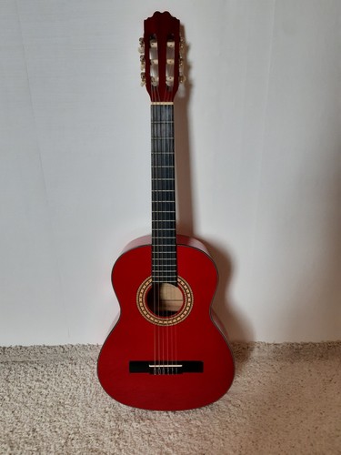 Rote akustikgitarre von - 3/4,