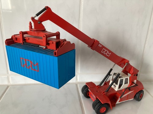 Ppm reach stacker - (, )