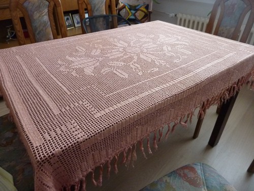 Alte häkeltischdecke - alte,