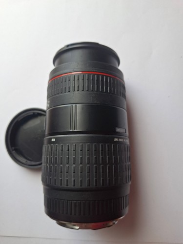 Sigma 300mm 6 dl - 70-300mm, macro