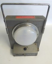 Scheinwerfer Auto Beleuchtung Flugzeug Notbeleuchtung Armee BW Lampe Notlicht