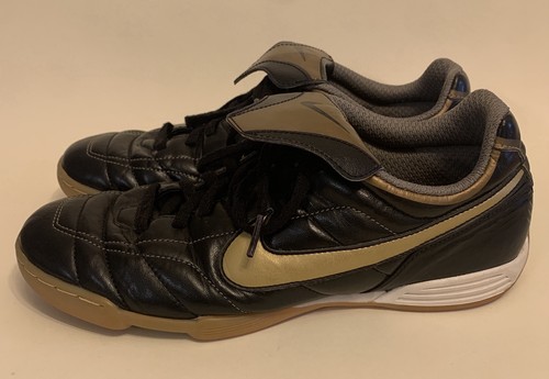 Nike ronaldinho r10 tiempo - ronaldinho,