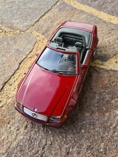 Maisto Mercedes Benz Cabrio SL 500 Modellauto 1:24 Sammler Modell