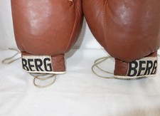 Leder Boxhandschuhe braun weiß Fa. Berg Bavaria 8 Unze Kampfhandschuhe Vintage 