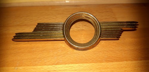 Zierblende magisches auge - auge, aus
