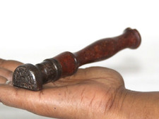 Antiker Holz-Messing