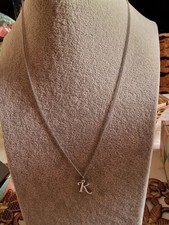  Kette Silber Hochglanz mit Anhänger Buchstabe "K" Material unbekannt