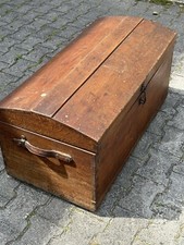 Eichenholztruhe, 1920 oder