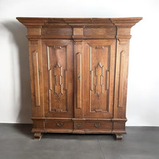 Antik Barock Wäscheschrank