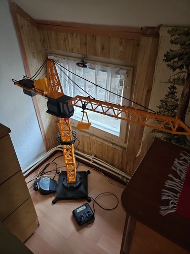 Kran mit fernbedienung - kran,