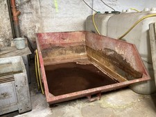 Mulde / kleine Schutt Abkippmulde