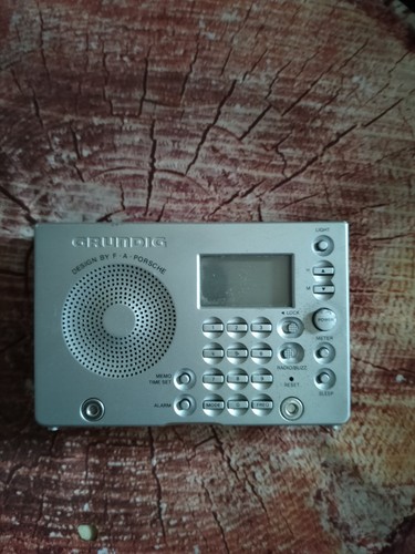 Grundig world receiver p - world,
