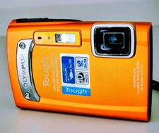 Olympus Tough TG-310 14,0 MP Digitalkamera - Orange
