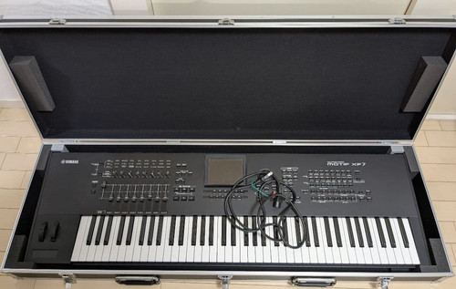 Yamaha motif xf7 - yamaha,