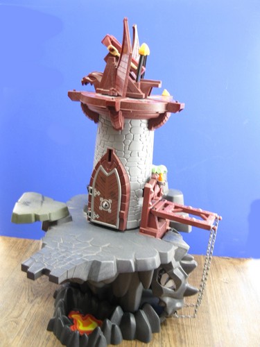 Drachenturm aus 4836