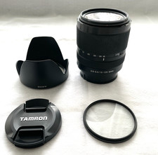 Sony DT 18-135mm 1: 3.5-5.6 SAM !!! TOP ZUSTAND !!!