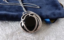 Swarovski Long Kette Kristall Anhänger schwarz +zahlreiche glitzernde Kristalle