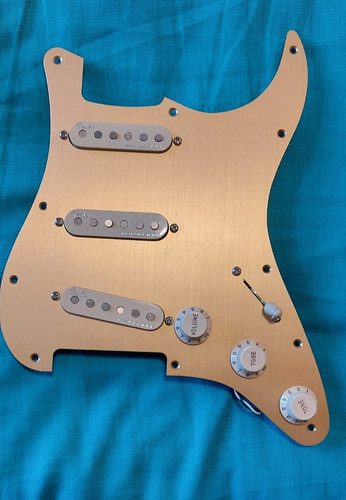Fender stratocaster noiseless - fender,