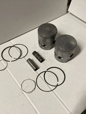YAMAHA Kolben Set  PISTON Kit  - RD350 0,25mm - 1973-75 - 360-11635-01 XX2776