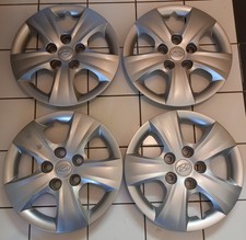 4x Hyundai i30 Radkappen 15 Zoll Radzierblenden 529602R000 gebraucht