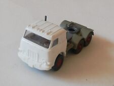 Lot 831 US Zugmaschine weiß