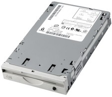 ZIP DRIVE IOMEGA Z250ATAPI 250MB IDE 3.5'' 30982602