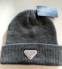PRADA Milano Mütze Grau Neu